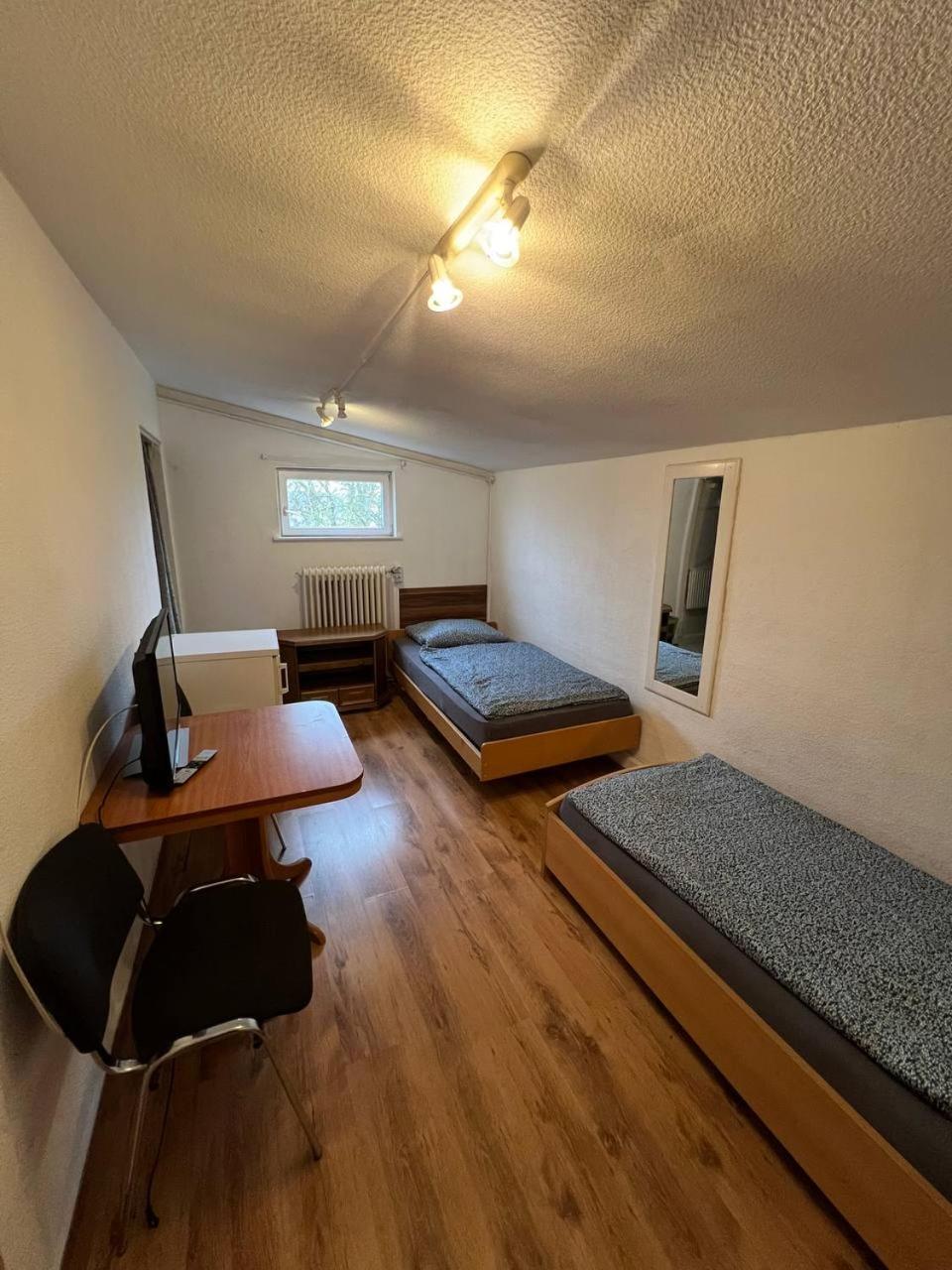 Messe Und Monteurzimmer Séjour chez l'habitant *