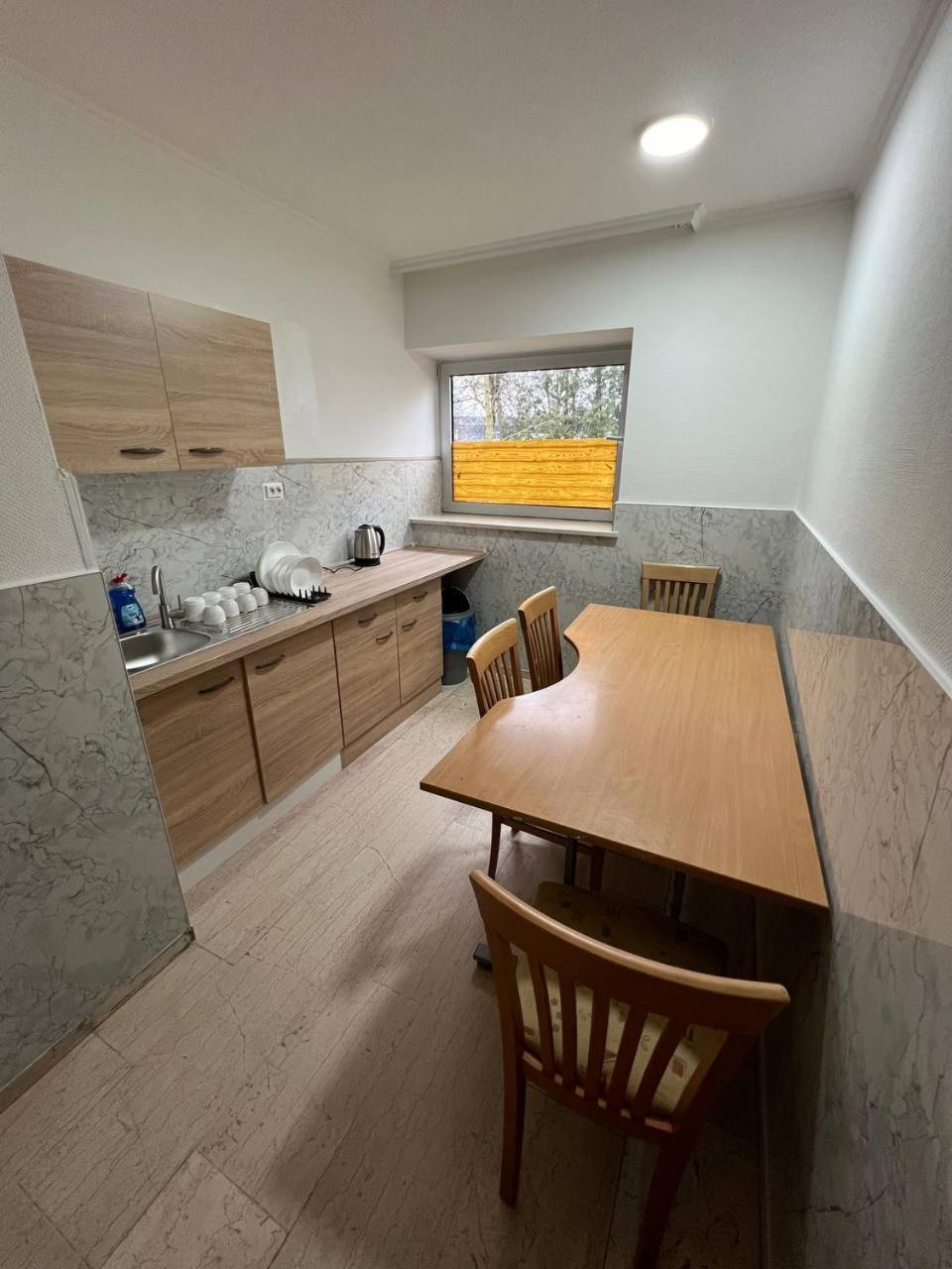 Messe Und Monteurzimmer Séjour chez l'habitant *