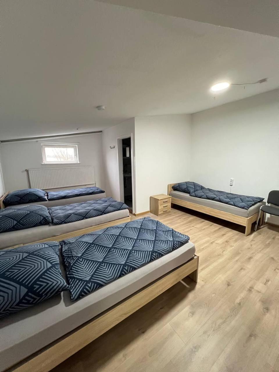Messe Und Monteurzimmer Séjour chez l'habitant Sehnde