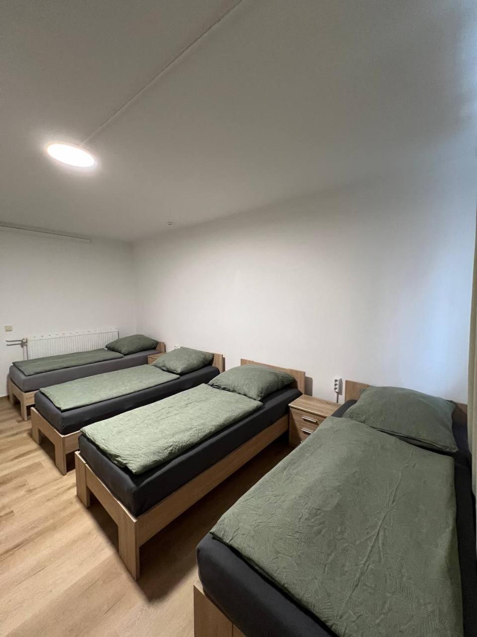 Séjour chez l'habitant Messe Und Monteurzimmer Sehnde